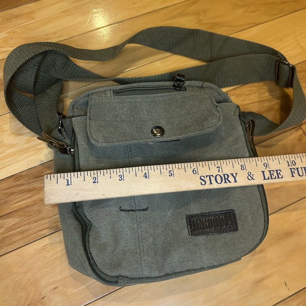 Olive Green Canvas Men’s Crossbody Chest Bag - Picture 11 of 12